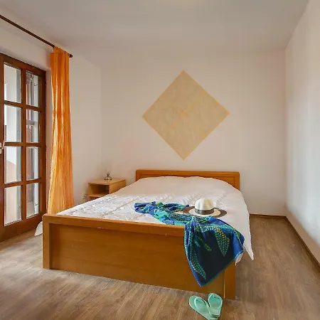 Apartament Ivkovic-1 By Interhome *