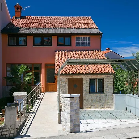 Ivkovic By Interhome Apartment Stinjan